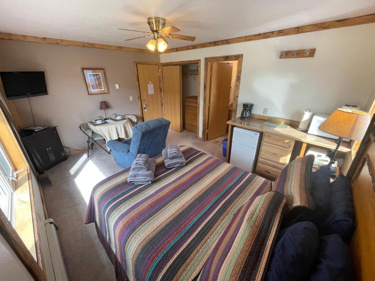 Denali Lakeview Inn Хили Экстерьер фото