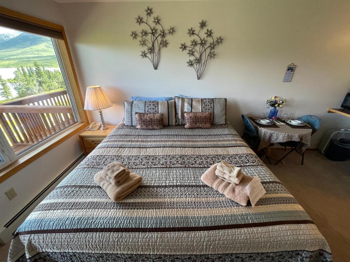 Denali Lakeview Inn Хили Экстерьер фото